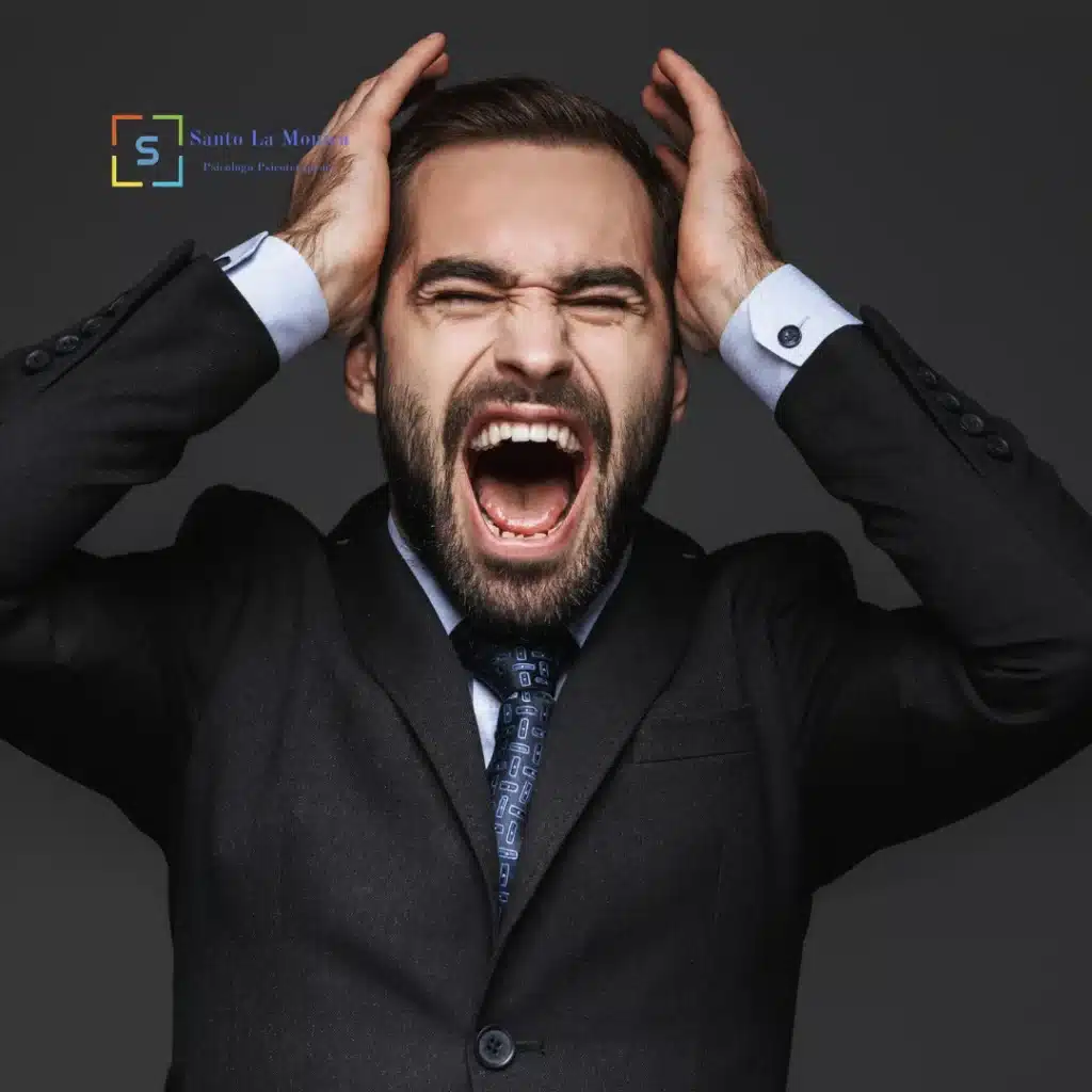 Adulto arrabbiato Padova